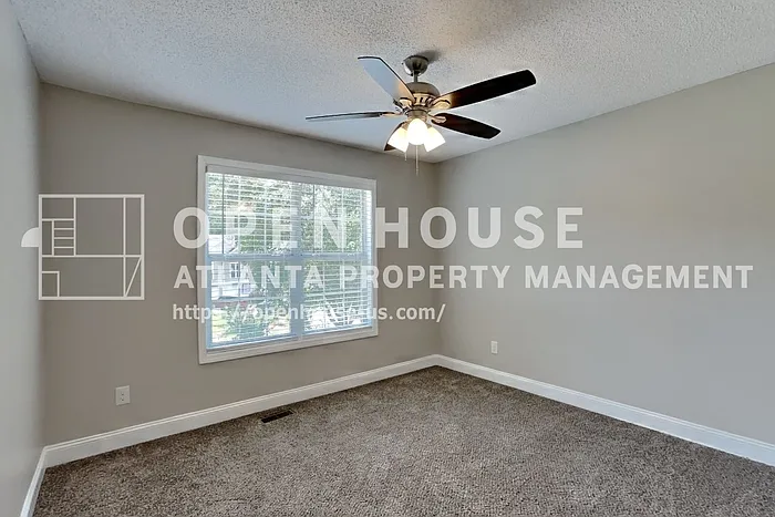 3820 Pheasant Run Trce — Photo 16