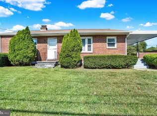 1601 Bannister St, York, PA 17404