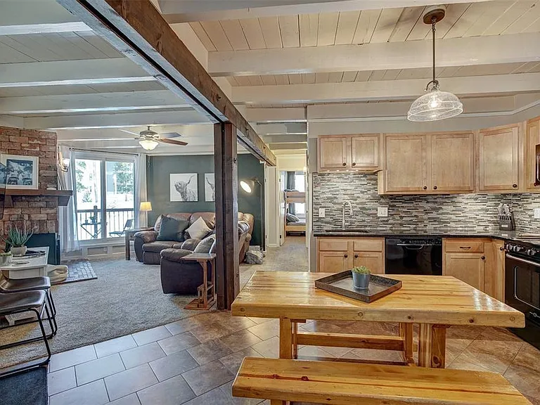 2300 Lodge Pole Cir #C207 — Photo 1