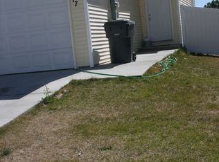 717 Rampart Dr, Rock Springs, WY 82901