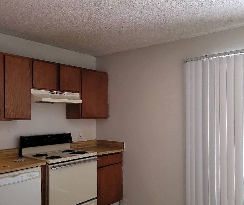 2008 Cedarhill Dr APT B, Killeen, TX 76543 | Zillow