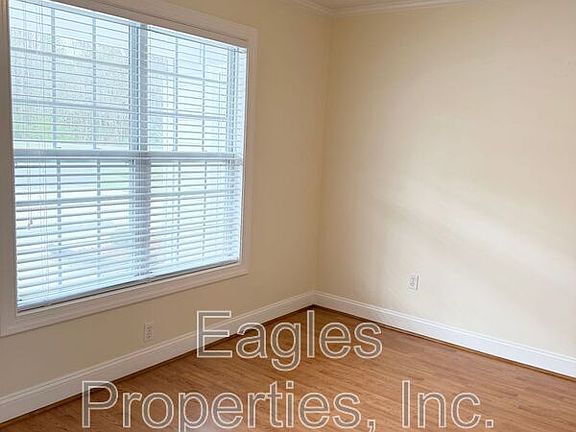3rd image of 2736 Hatteras Dr