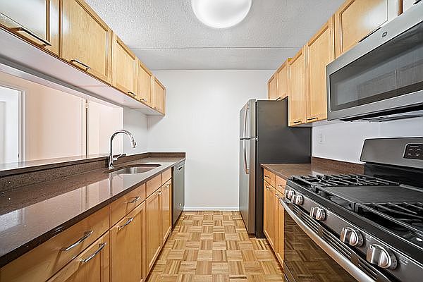 1st image of 345 E 64th St APT 7D