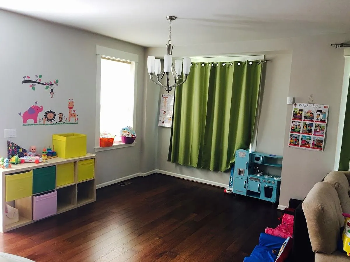 4 bed, 2.5 bath, 2202 sqft, $3,700 — Photo 4