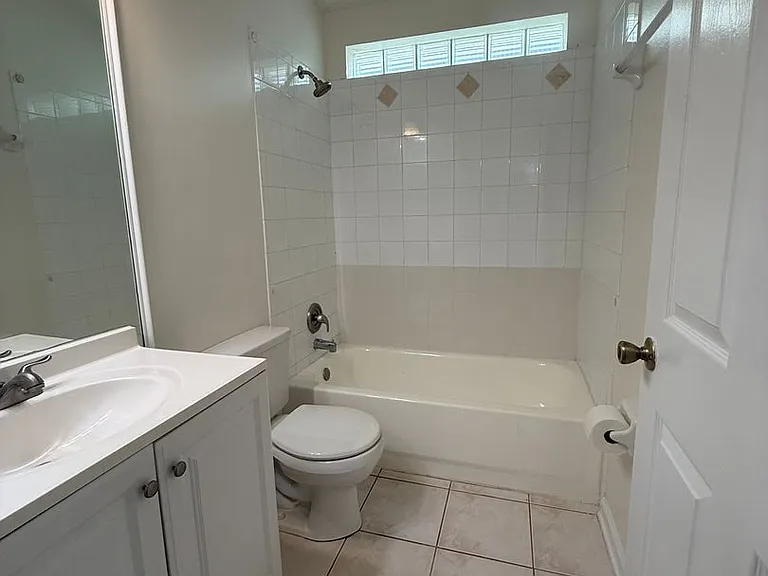 1905 Pine Bay Dr — Photo 10