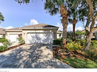 23070 Grassy Pine Dr, Estero, FL 33928