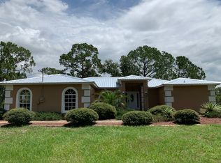 5900 Apple Rd, Sebring, FL 33875