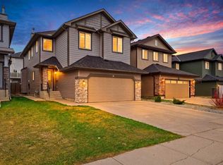 61 W Saddleland Dr NE, Calgary, AB T3J 5J3