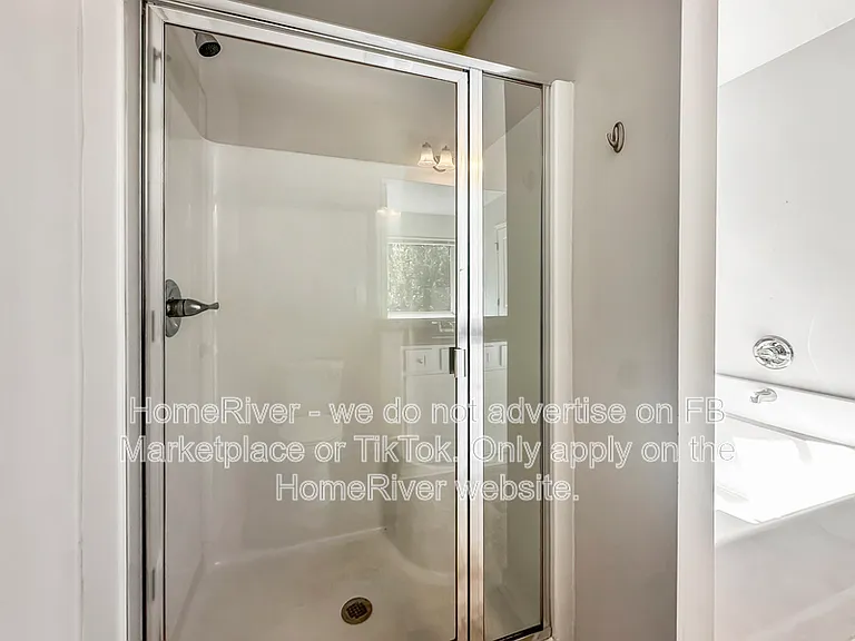 206 Daisy Cir — Photo 15