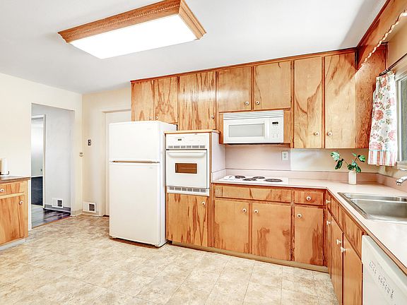 5th image of 405 San Pablo St NE