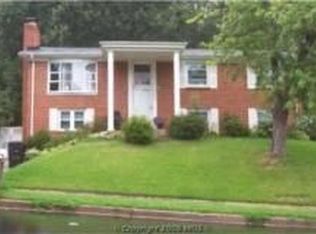 4906 Kirkdale Dr, Woodbridge, VA 22193