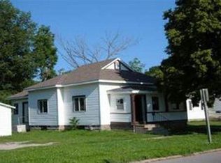 417 Iowa St, Waterloo, IA 50703