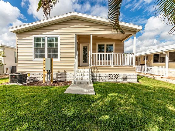 3rd image of 6429 Forest Lake Dr #X7c9tb