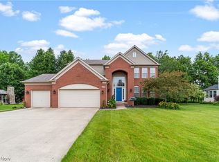 35098 Emory Dr, Avon, OH 44011