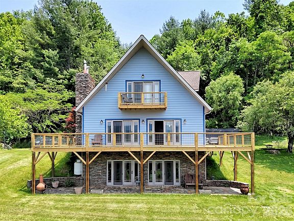 3rd image of 1592 Piney Hill Rd