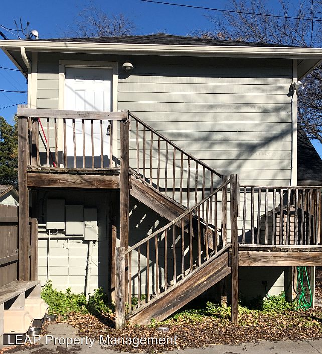 1st image of 617 Woodlawn Ave APT A