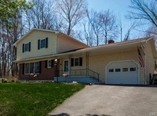 32 Driftway Point Rd, Danbury, CT 06811