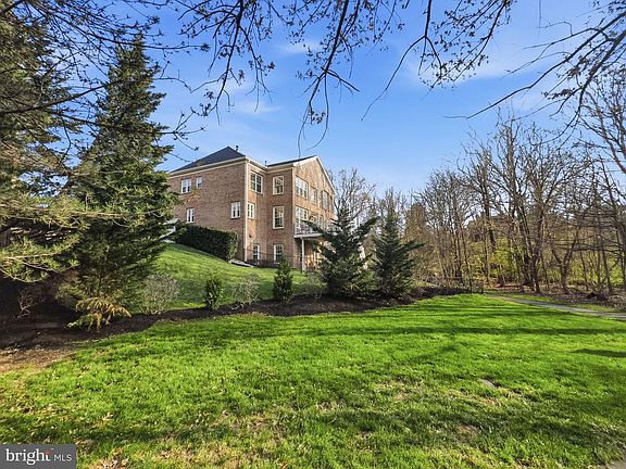 4th image of 10123 Ratcliffe Manor Dr