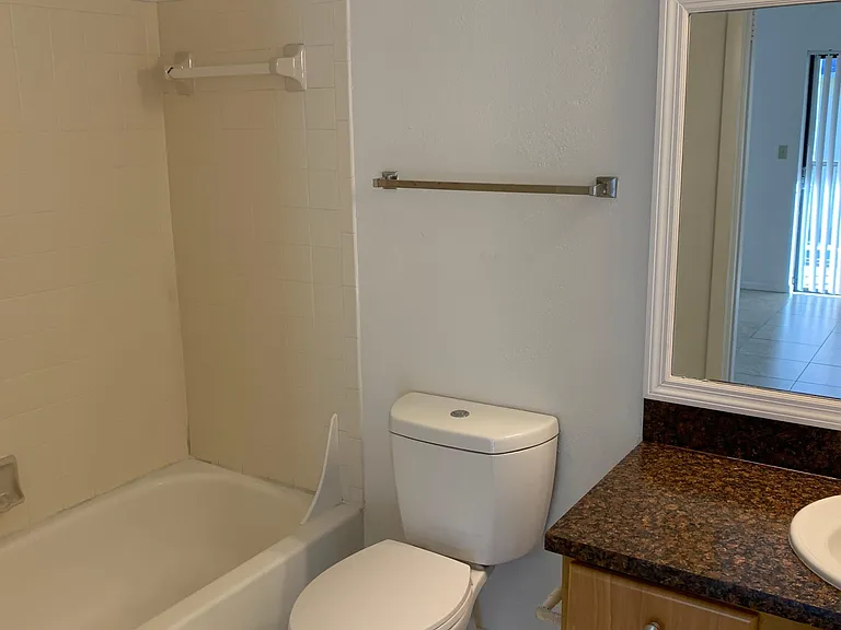 2445 SW 18th Ter #703 — Photo 3