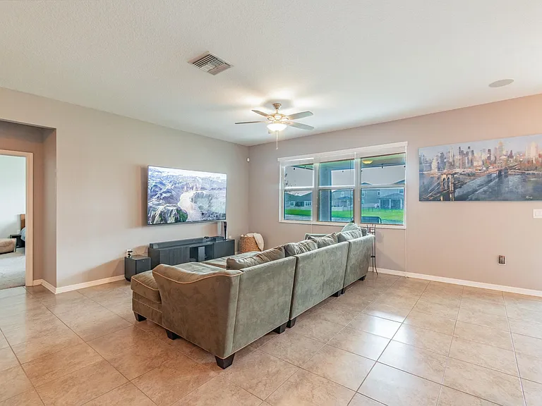 8135 Roma Dune Dr — Photo 9