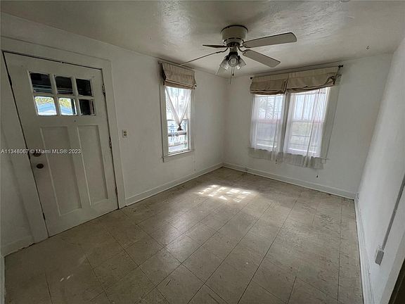4th image of 5611 NE 2nd Ct #3