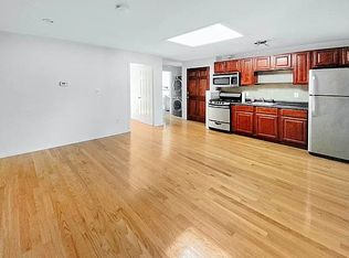 164 Putnam Ave #3, Brooklyn, NY 11216