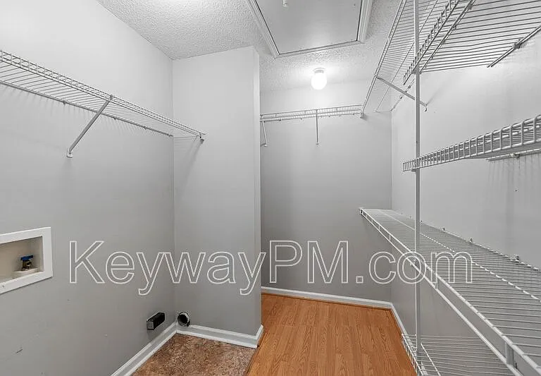 133 Singletree Ln — Photo 9