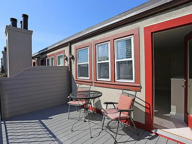 120 Norway St #19 — Photo 12