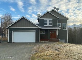 2215 S Killarney Dr, Palmer, AK 99645