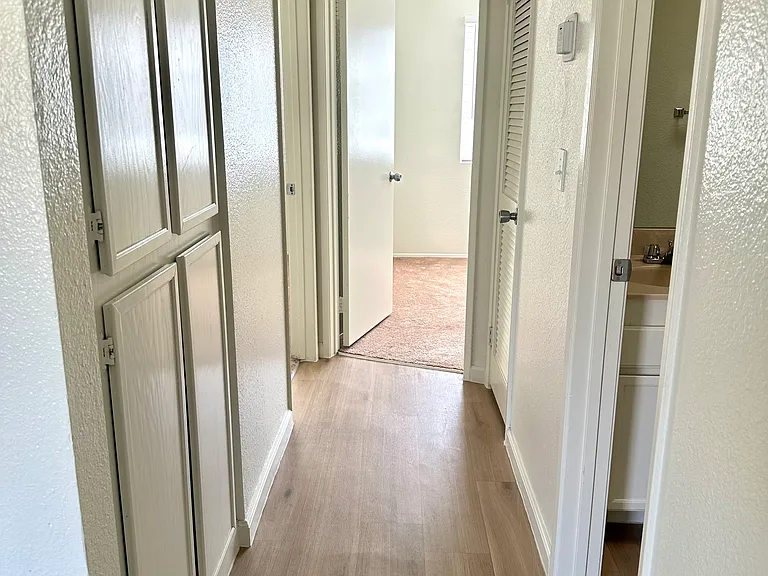 390 W University Ave #25 — Photo 9