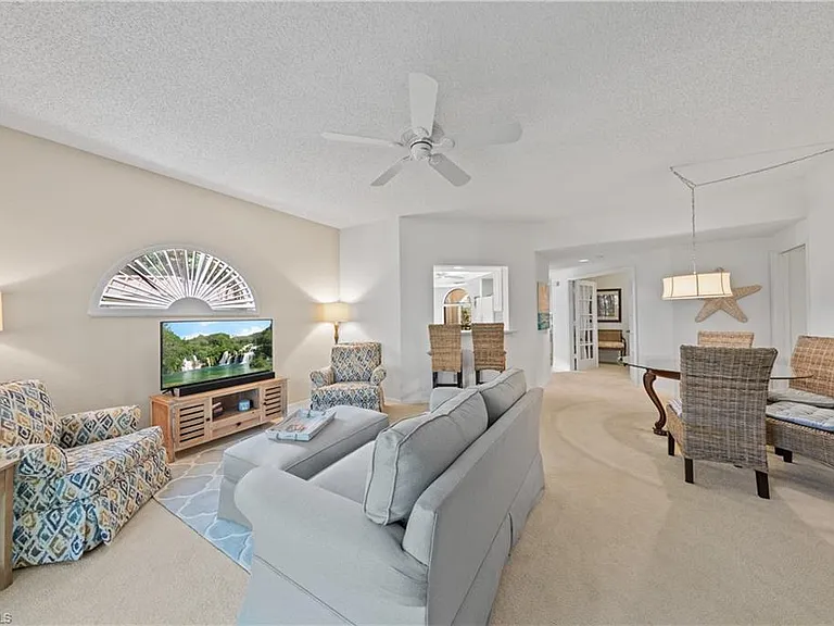 595 Serendipity Dr #595 — Photo 4