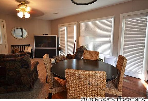 3rd image of 37 Avalon Way