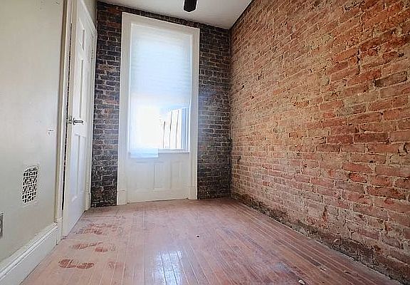 2nd image of 294 Weirfield St #1