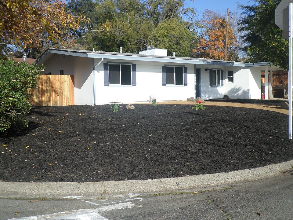 2nd image of 11460 Highway 31 N