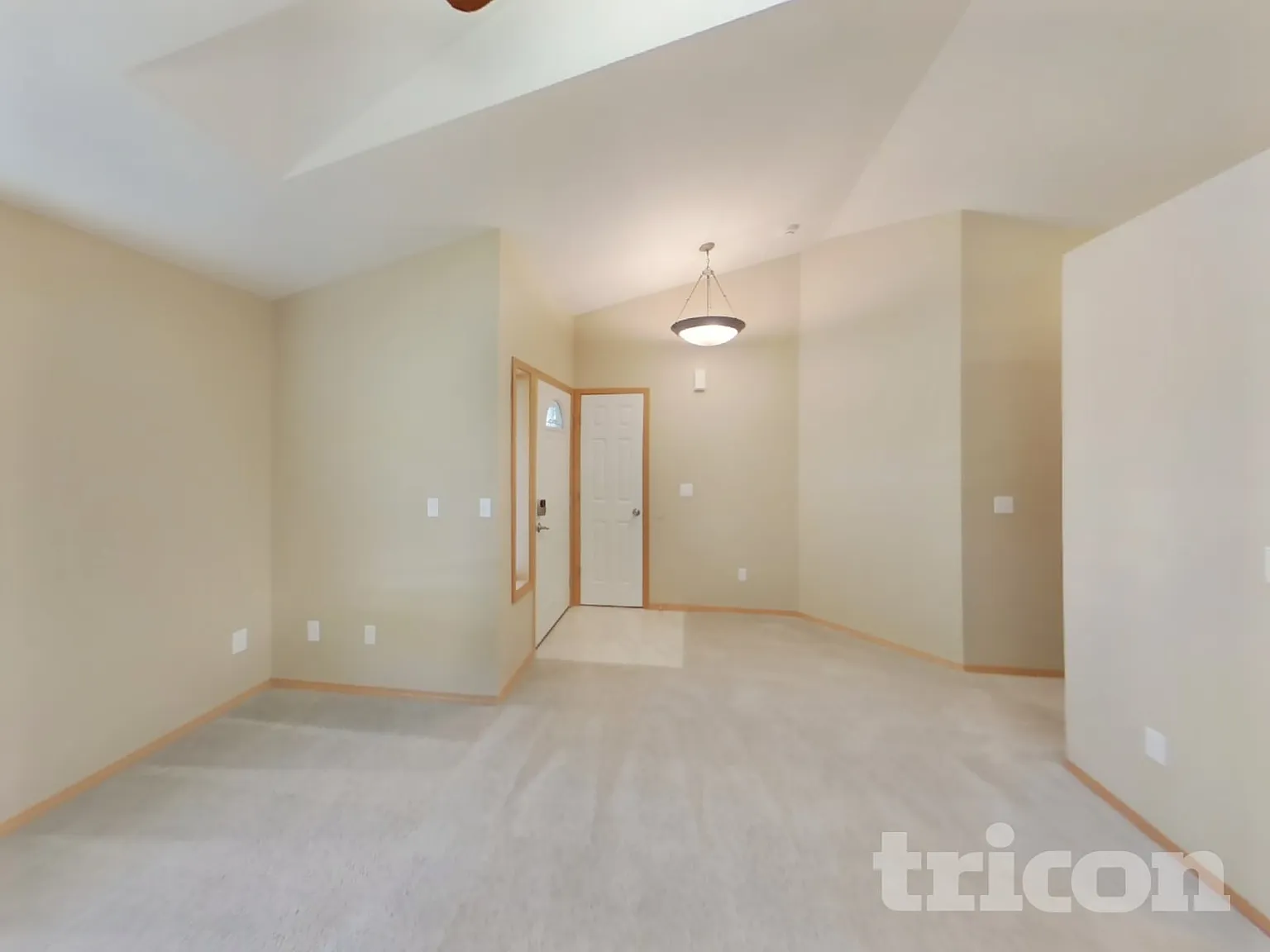 17913 109Th Street Court E Bonney Lake WA — Photo 2