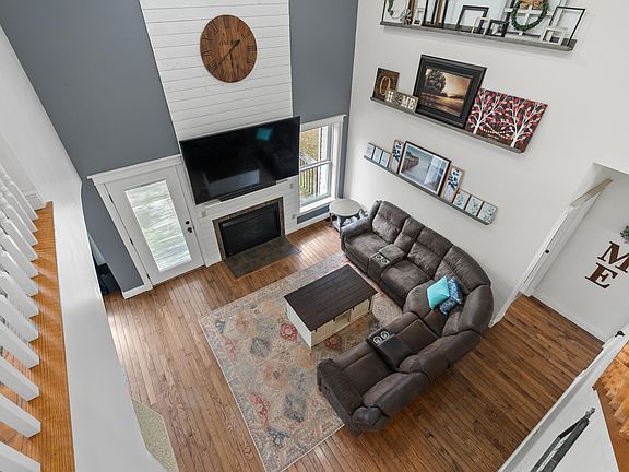 4th image of 12291 Fort Custer Dr