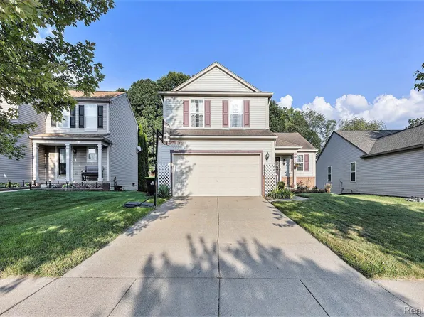 1630 Marshbank Dr, Pontiac, MI 48340