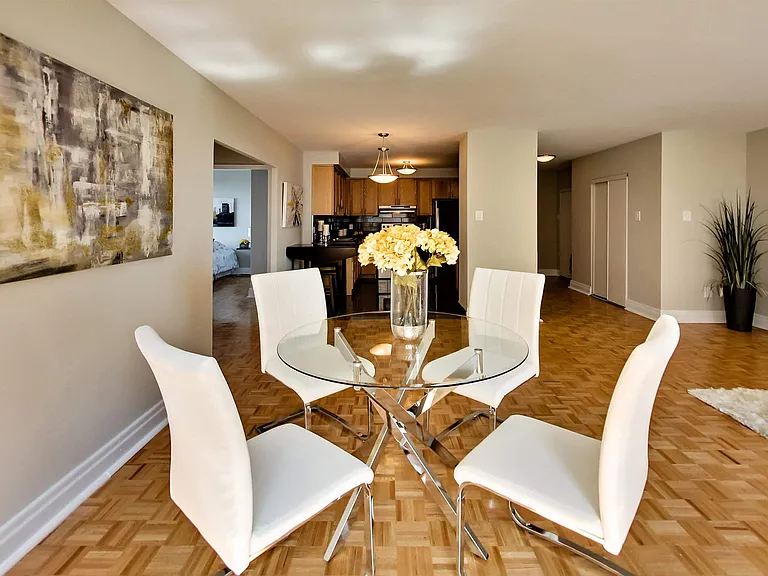 680 Roselawn Ave — Photo 154