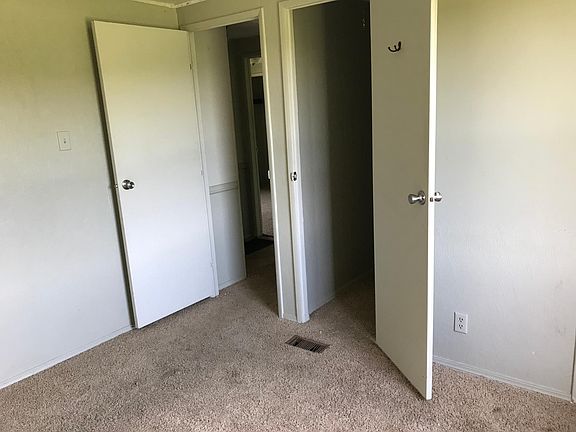 5th image of 6323 Dunlap Dr