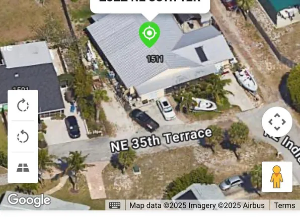 1511 NE 35th Terrace, Jensen Beach, FL 34957