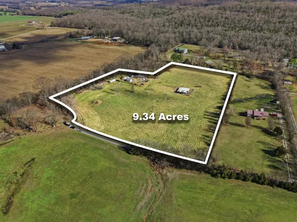 640 Dotson Cemetery Rd, Decherd, TN 37324