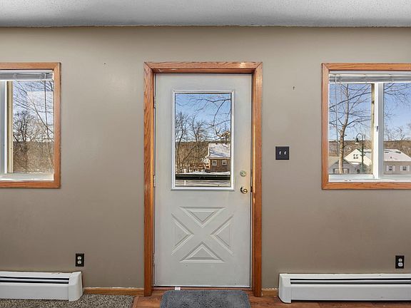 2nd image of 312 N Washington St