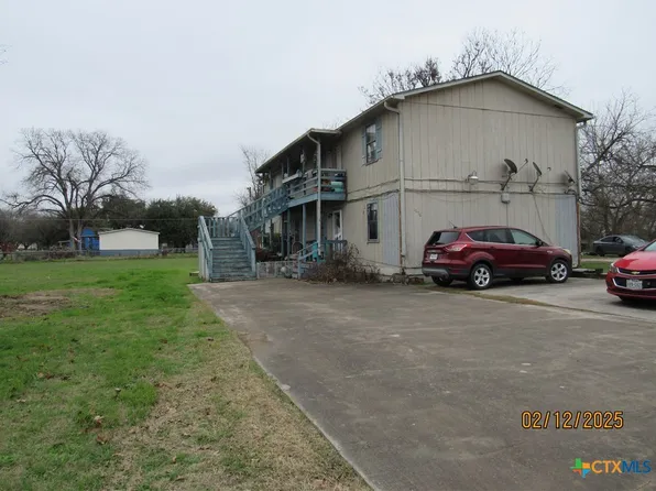 1670 Terminal Loop Rd, Mc Queeney, TX 78123