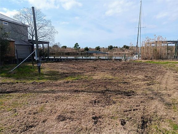 2nd image of 53337 Highway 433