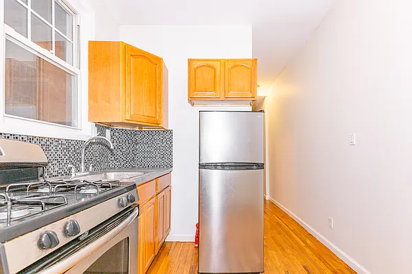 Rented by MySpaceNYC | media 15