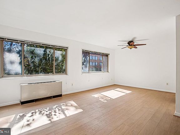 4th image of 3900 Tunlaw Rd NW APT 509