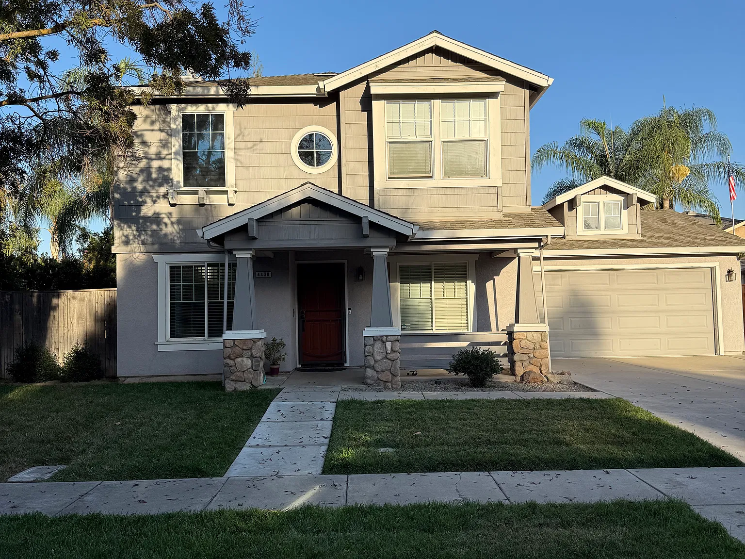 3 bed, 1676 sqft, $3,095 — Photo 1