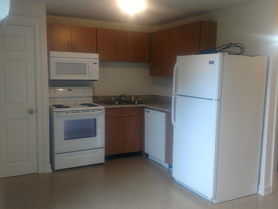 2nd image of 2249 Providence Rd #8