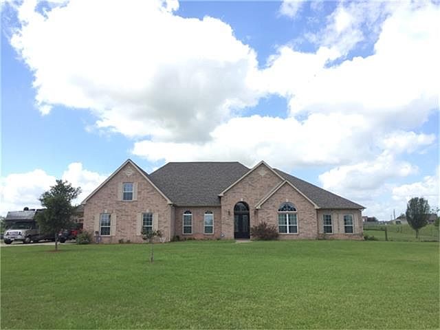 1st image of 3089 Dees Cir