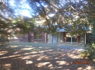 1054 Sunset Hl, Summit, MS 39666